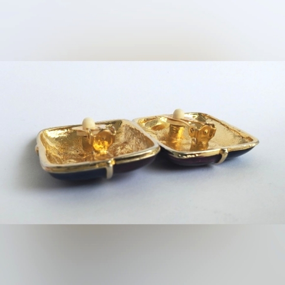 Vintage 1980's Chunky Enamel Earrings clip ons Blue, Purple - Picture 4 of 5